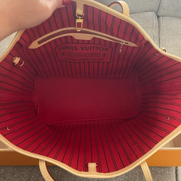 AUTHENTIC BRAND NEW Louis Vuitton Neverful MM and pouch - Picture 12 of 16